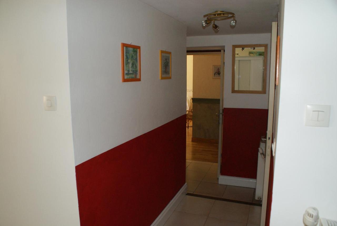 Spacieuse Maison De Village Climatisee Avec Jardin Patio Bessan Buitenkant foto